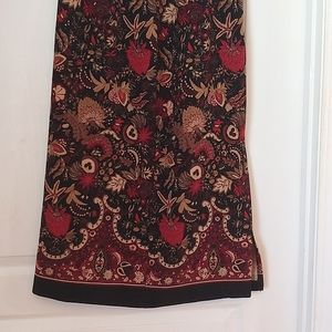 Briggs  Black Floral Paisley Straight Skirt. Size 12 petite.